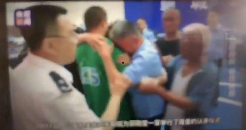 感动视频爆料大全最新,揭秘最新感动视频爆料大全背后的感人故事